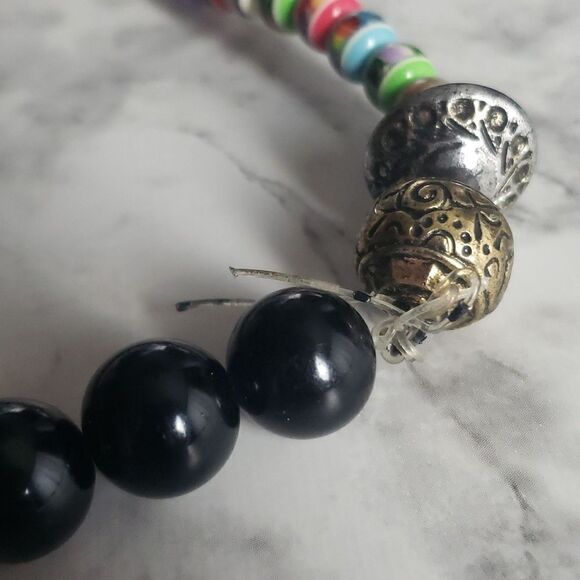 Vintage Handmade Beaded Necklace - Picture 9 of 9